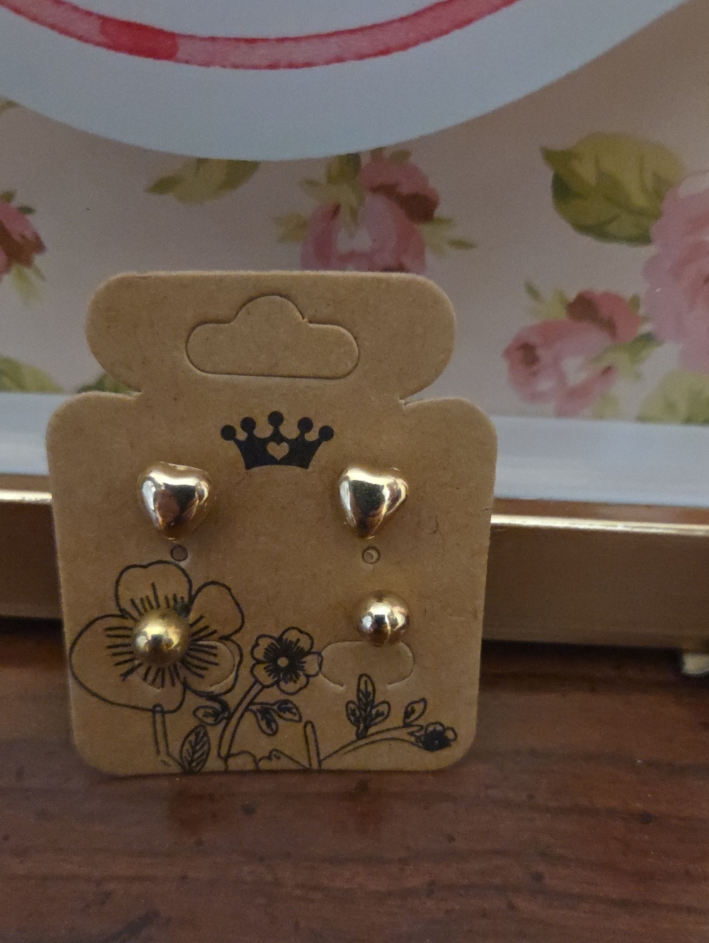 Gold Tone Heart and Ball Stud Earring Set